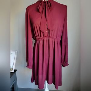 NWT Plum Dress with bow tie - sz large